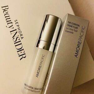 Amore Pacific Essential Creme Fluid in Silver and White 30ml  RARE DISCONTINUED